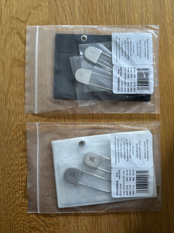 Classic 3-pocket Number plate, 2-pack