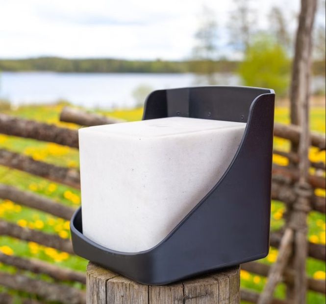 Hovedbilde Saltsteinholder i Plast 10kg